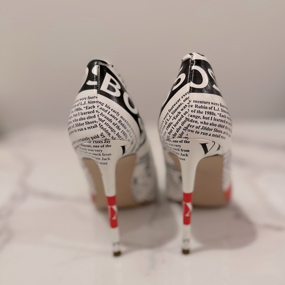 Steve Madden Newspaper Print Vala’s size 8.5 NWT - Picture 6 of 9